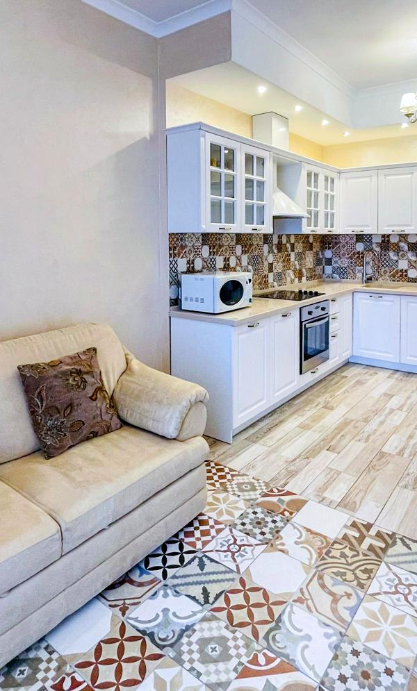 1-bedroom apartment in Central Park complex, premium location