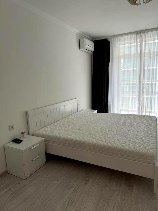 Fully Furnished Modern Apartment in Kyiv