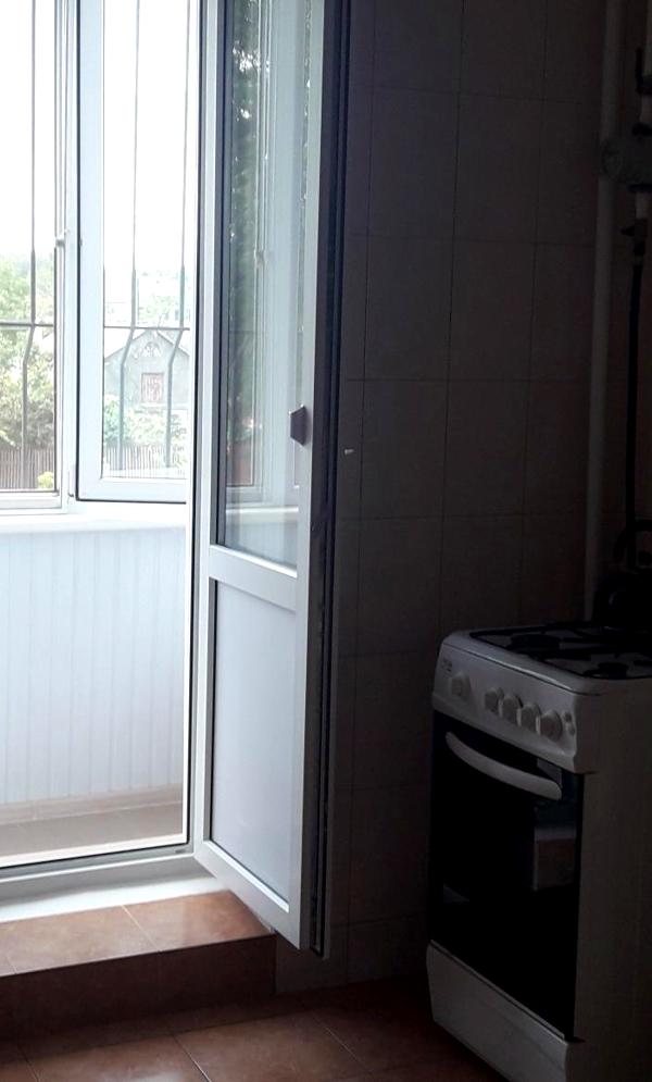 1-Room Apartment in Cheremushki, Near Malinovsky Market