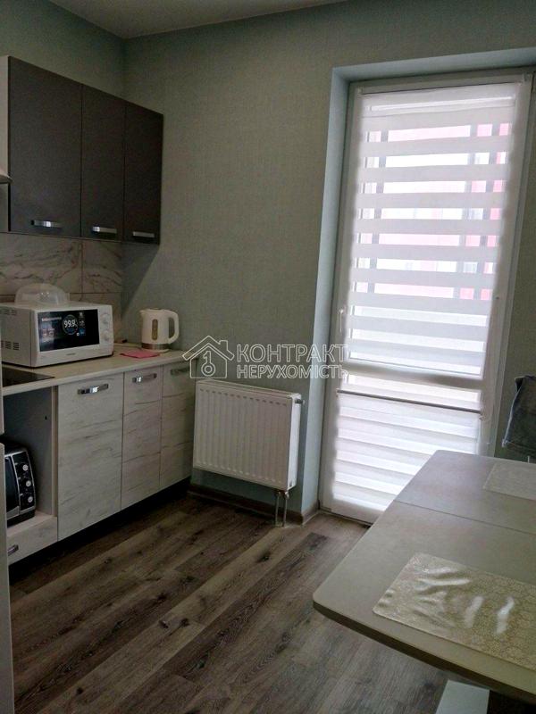 Fully Furnished Apartment in Hydropark Complex with Modern Renovation