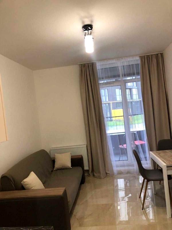 Modern 1-room apartment with studio kitchen in Pasichnyi Complex