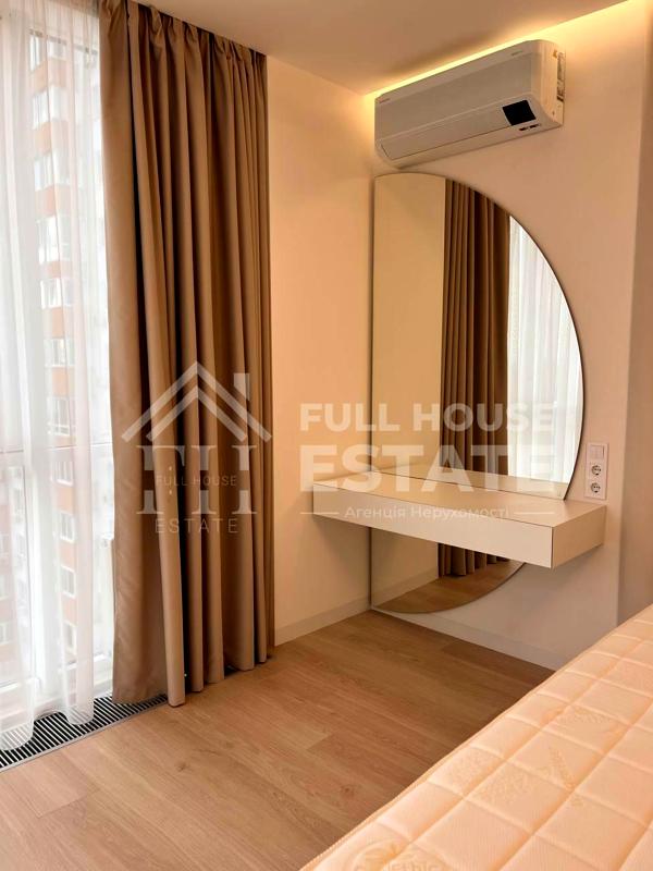Spacious 3-bedroom apartment in Barvinok Residential Complex