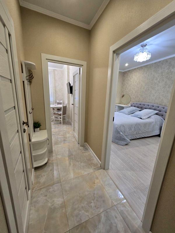 1-Bedroom Apartment in 26 Zhemchuzhnaya Complex, Arcadia, Odessa