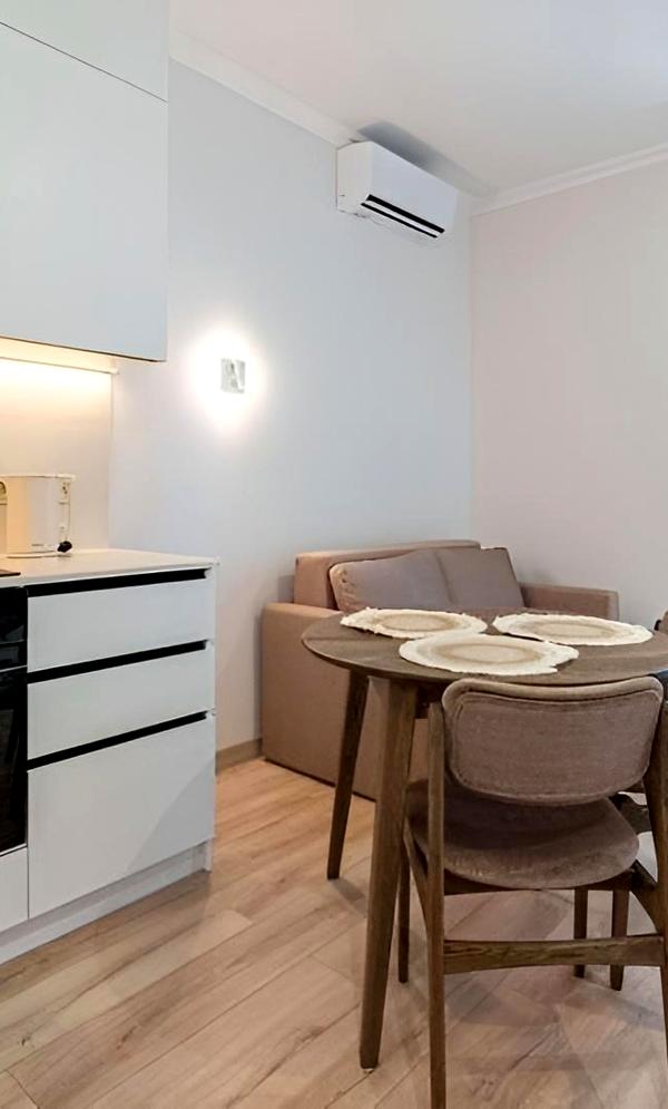 French Quarter-2 кешеніндегі, Печерск ауданындағы кең 1 бөлмелі пәтер