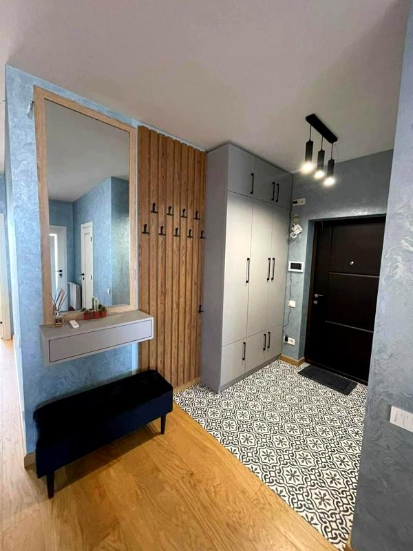 2-Bedroom Apartment in Parус City Complex, Kulparkivska Street
