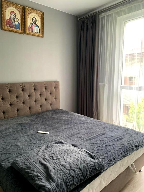 3-Room Apartment in Lviv with Designer Renovation and Modern Amenities