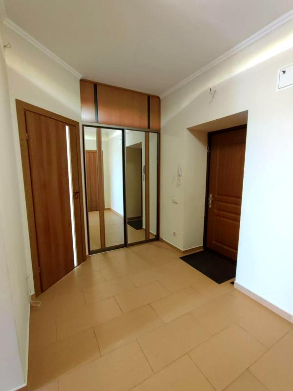 2-Room Apartment in Shevchenko Street, Centrally Located