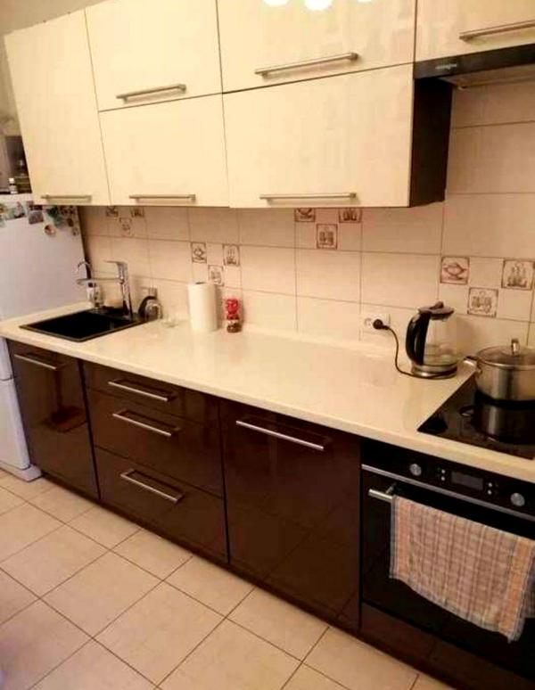 1-bedroom apartment near Mynska metro and Dream Town mall