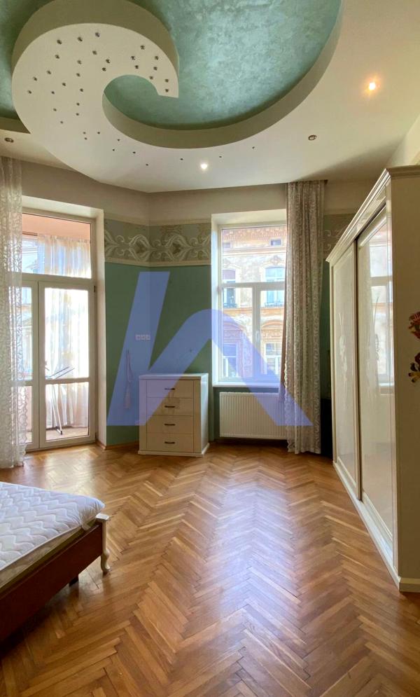 2-Room Apartment in City Center, Near Public Transport