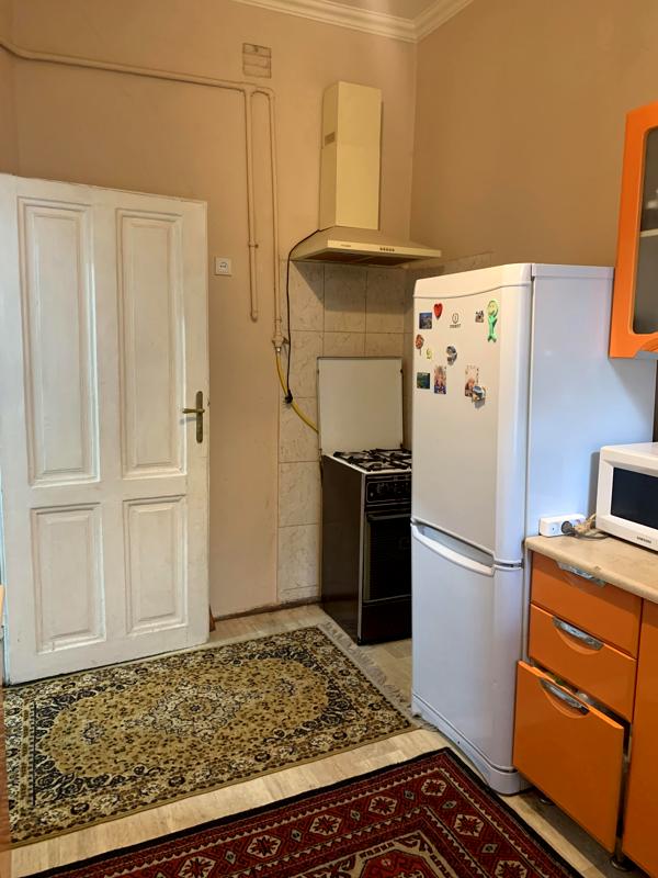 2-Room Apartment in Polish House on Zelena Street