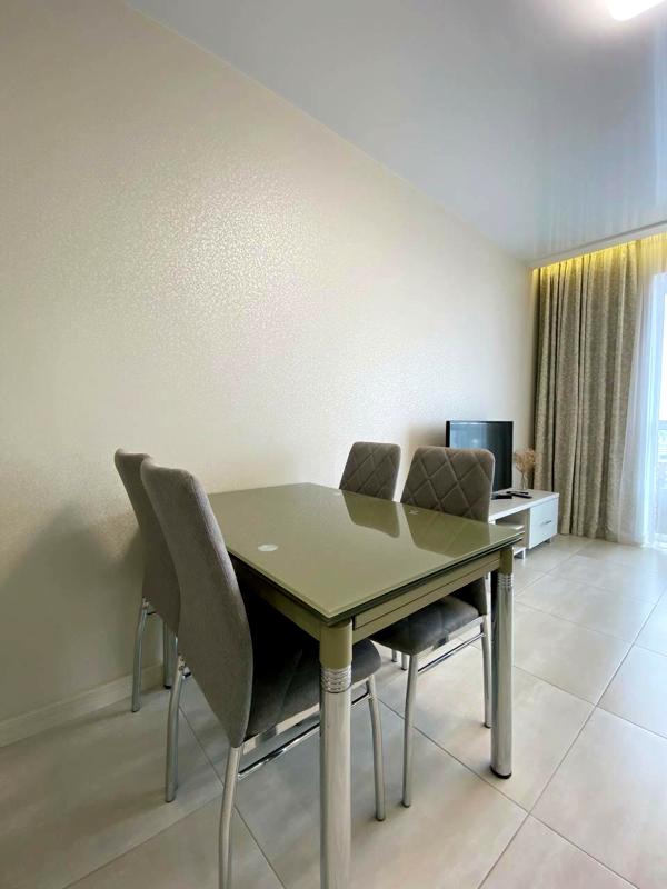 Functional Apartment with City Views in Kvarttet Complex