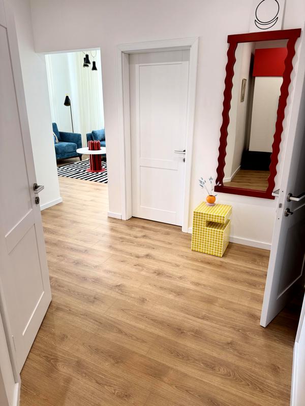 2-Room Apartment Near City Center with Spacious Rooms