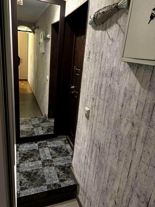1-Bedroom Apartment on Tampere Street, Close to Darnytsya Metro