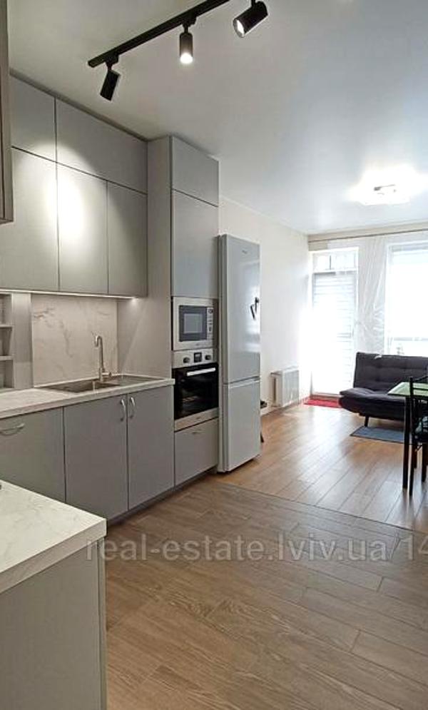 Fully Furnished Apartment with Euro Renovation in Kontinient Complex