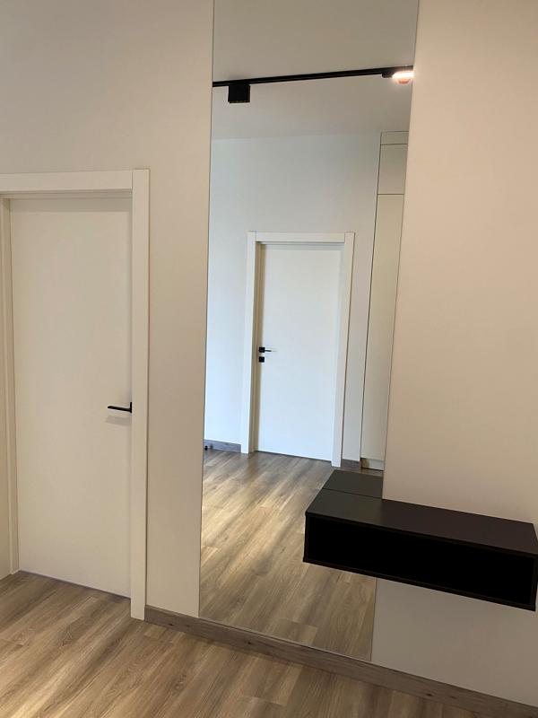 3-Bedroom Apartment in Zhemchuzhina Complex with New Renovation