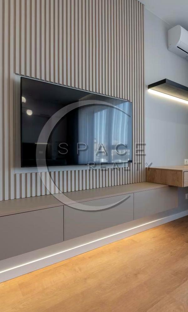 2-Bedroom Apartment in AuRoom Complex, Kyiv Central District