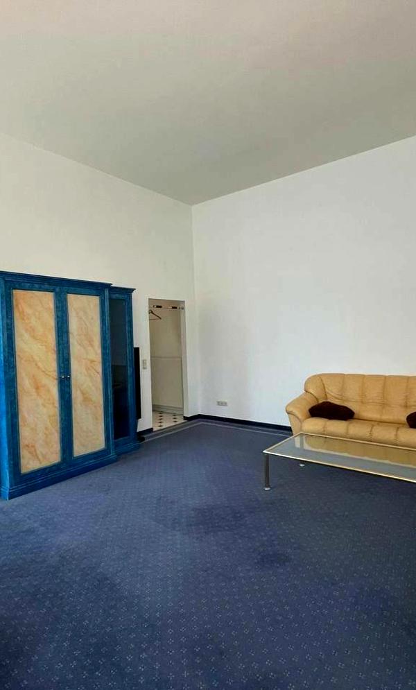 2-Room Apartment in Kyiv City Center near Olympic Metro Station