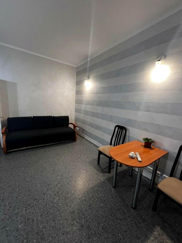 One-bedroom apartment for rent or office on Starokozatska Street