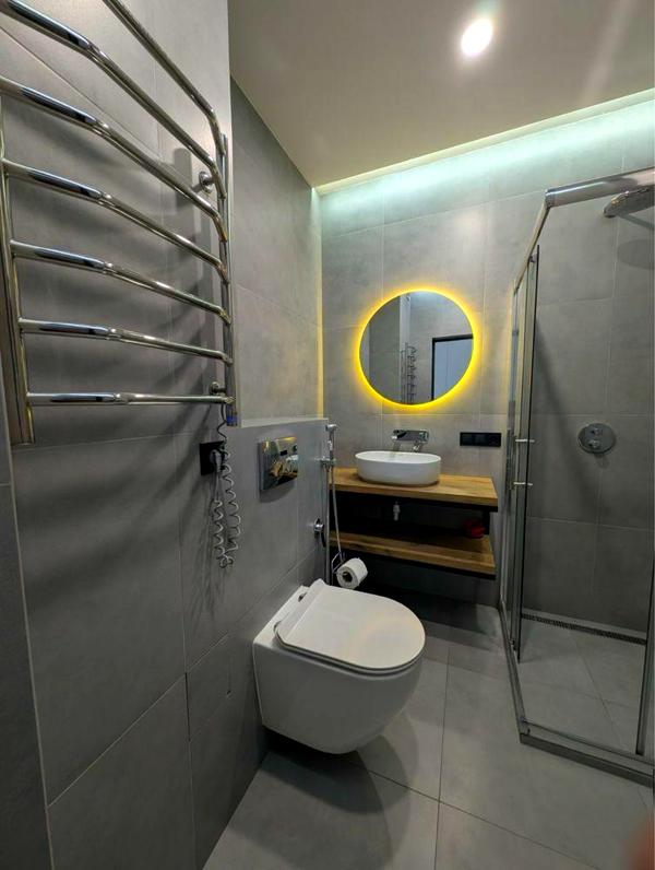 Spacious 1-bedroom apartment near Minska Metro, modern design