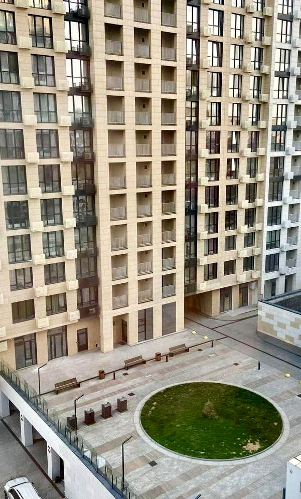 1-Bedroom Apartment in Kyiv Historical Center, Fully Furnished