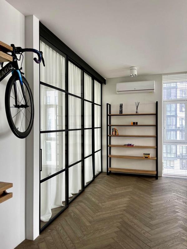 Designer Apartment in Art Hall Complex near Golden Gate Metro