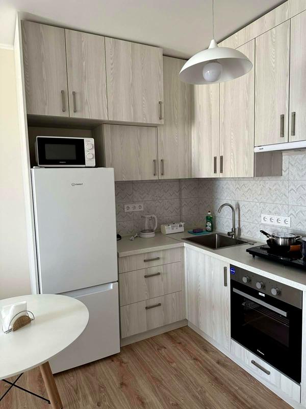 Modern Studio Apartment in Shevchenkivskyi District