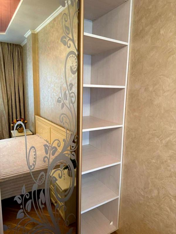Modern 1-bedroom apartment in new building on Zamarstynovska Street