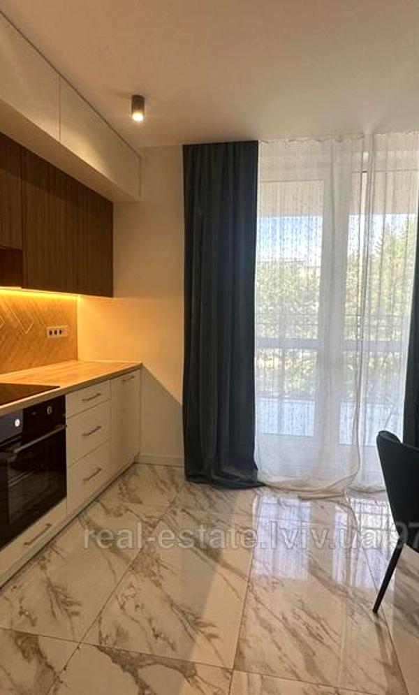 Furnished apartment in Viking Park complex with balcony