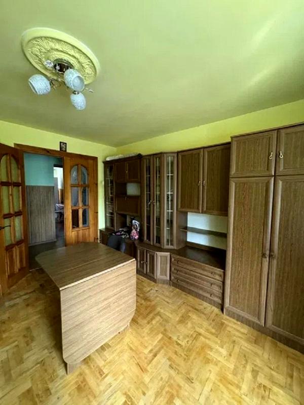 3-room apartment with European-style renovation
