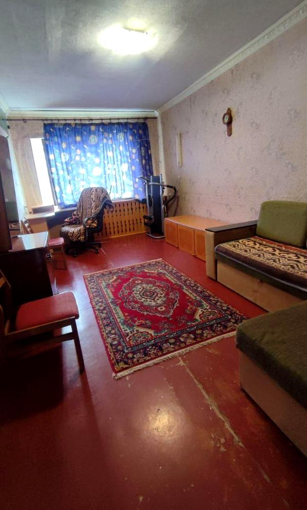2-Room Apartment on I. Mazepy Avenue, Good Location, Fully Equipped