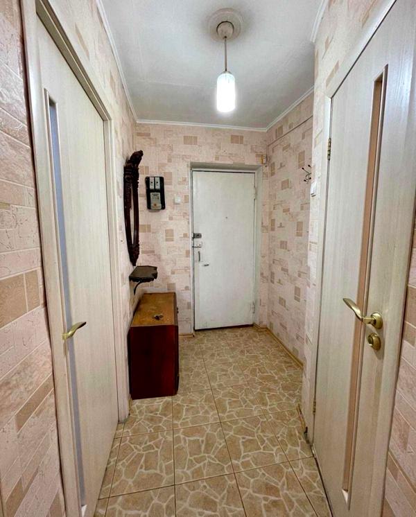 1-Bedroom Apartment on Komitetskaya Street, 4th Floor, Fully Furnished