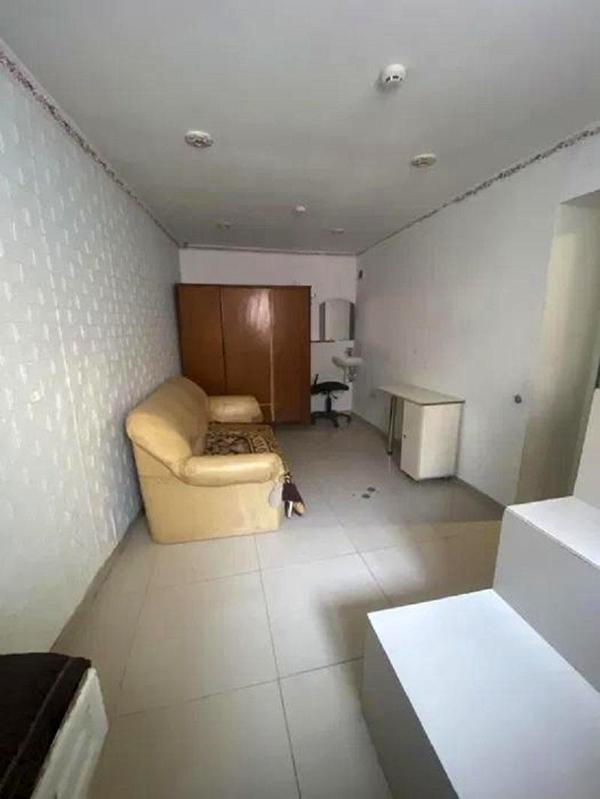 3-Room Apartment in Basement with Sanitary Repair