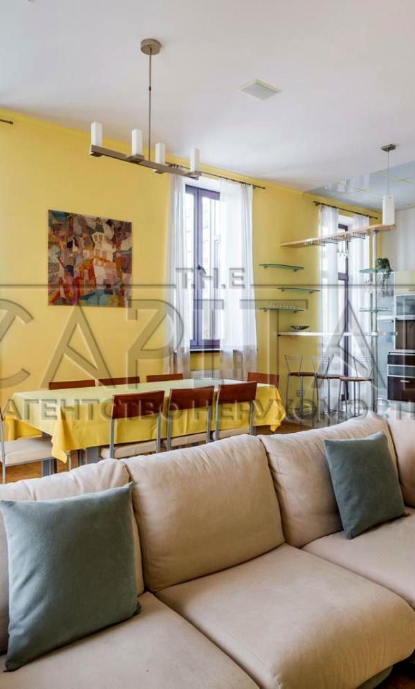 Spacious 3-Room Duplex Apartment on Alla Horska Lane