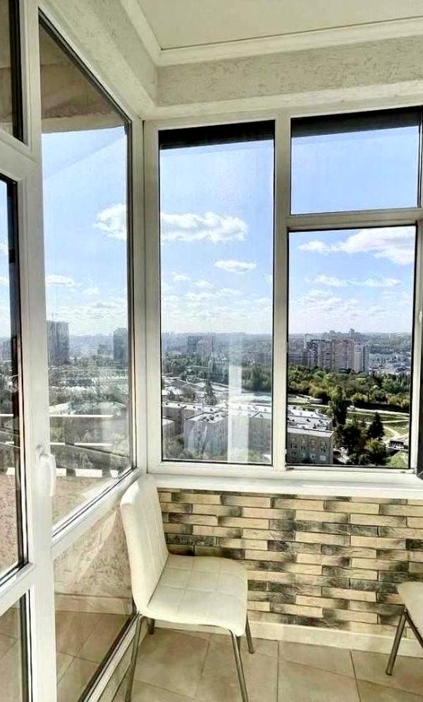 Modern Furnished Apartment in Pechersk District, Kyiv