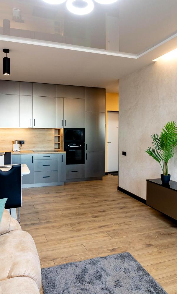 Spacious Apartment in City Center near Circus with Premium Features