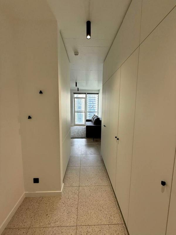 Modern Compact Apartment in Zaryechnyi Complex