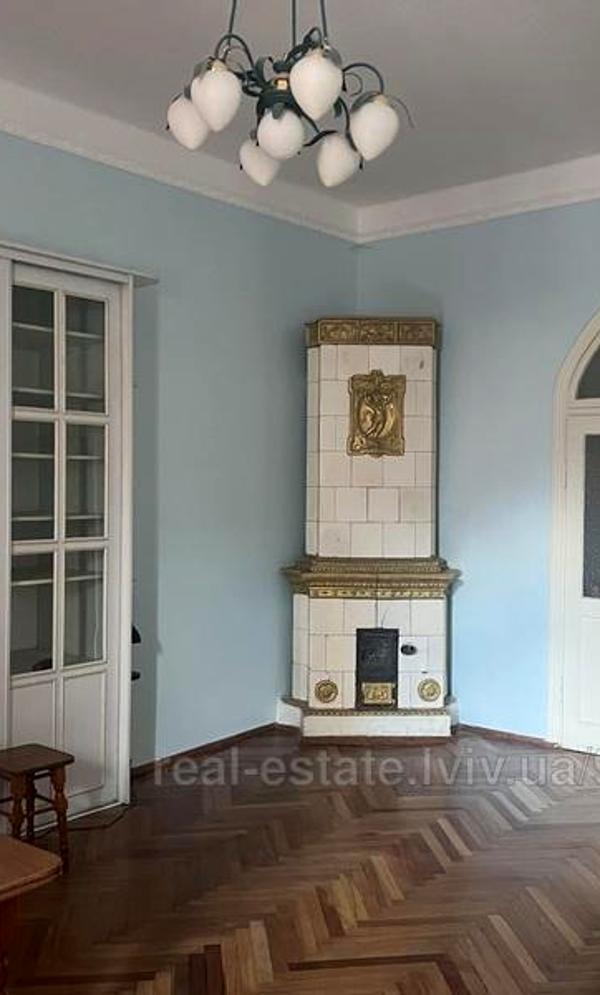 Centrally Located Apartment with Ратуша View