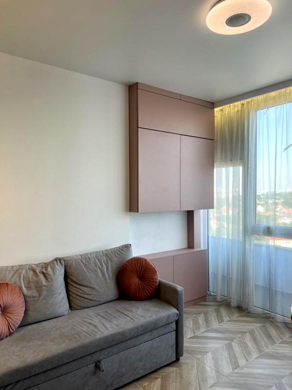 Euro two-room apartment on 11th floor with sea proximity