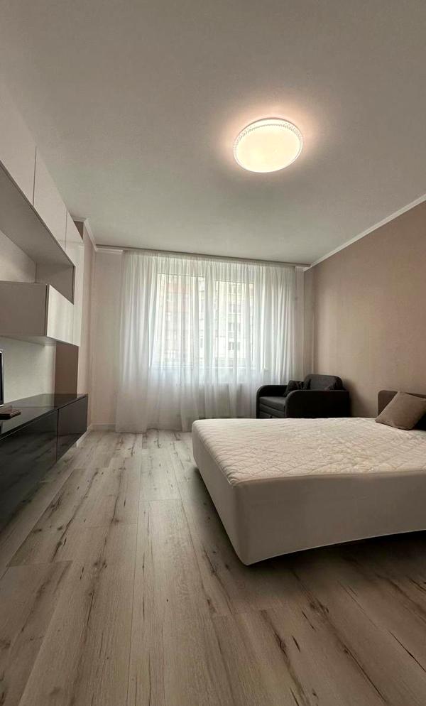 1-Room Apartment in New Building on Hlynianskyi Tract