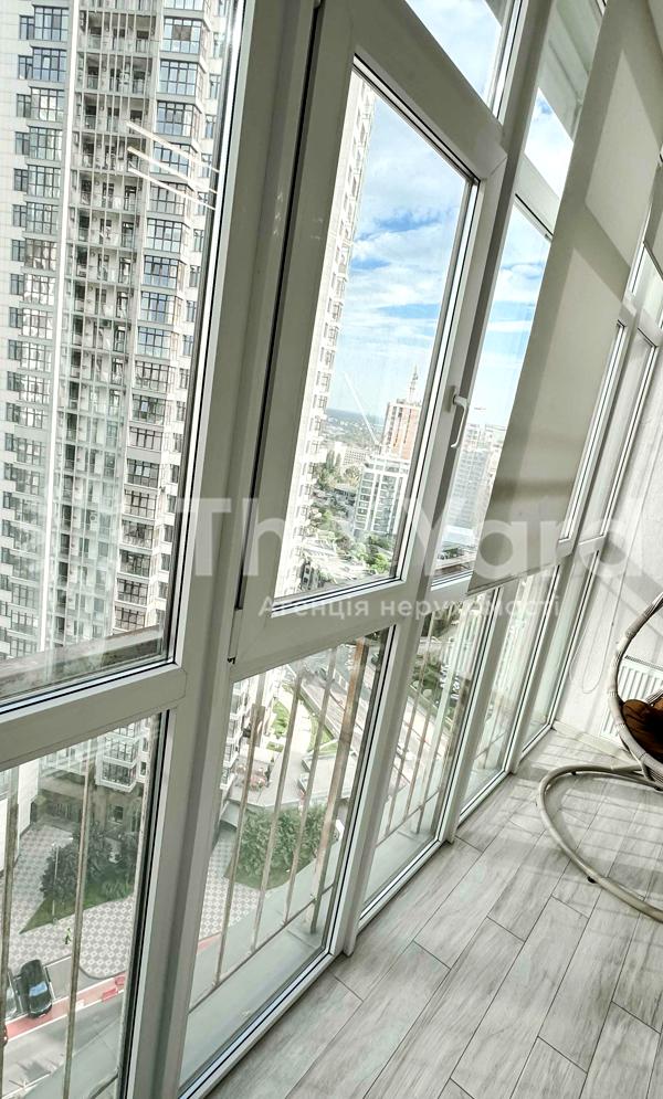 1-bedroom apartment in Novopecherski Lipki residential complex