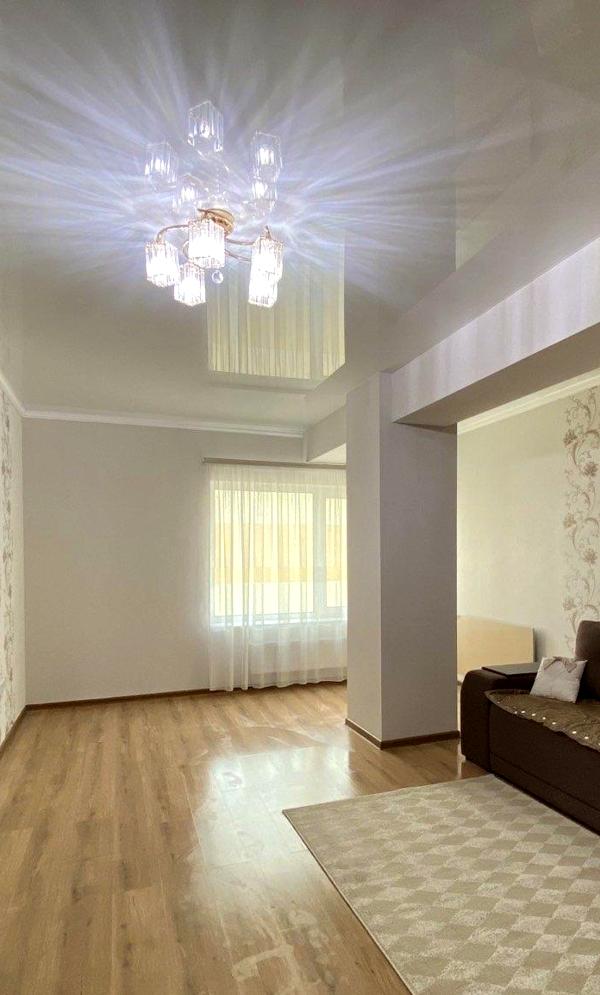 2-Room Apartment in Prestigious Prestige Hall Complex, Podil Area, Near Kontraktova Square
