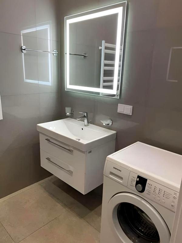 Manhattan Complex Apartment in Kyiv City Center