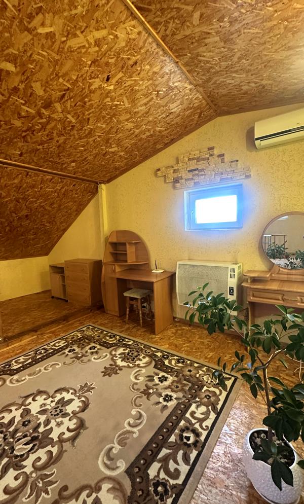 1-Bedroom Private House in Khotiv Village with Autonomous Utilities