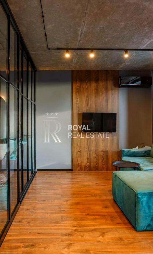 Stylish 42m² Apartment in DOCK 32 Complex near Podol