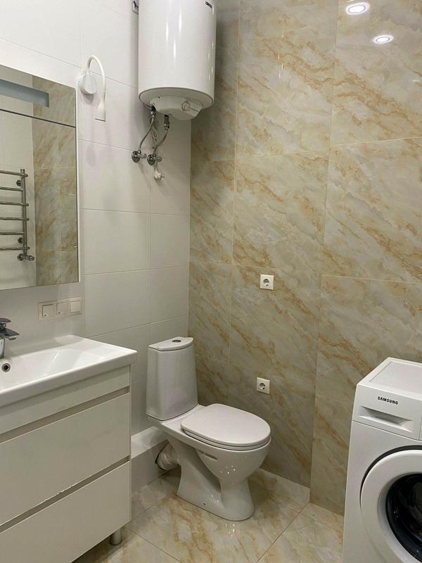 Modern 1-bedroom apartment in French Quarter-1 residential complex