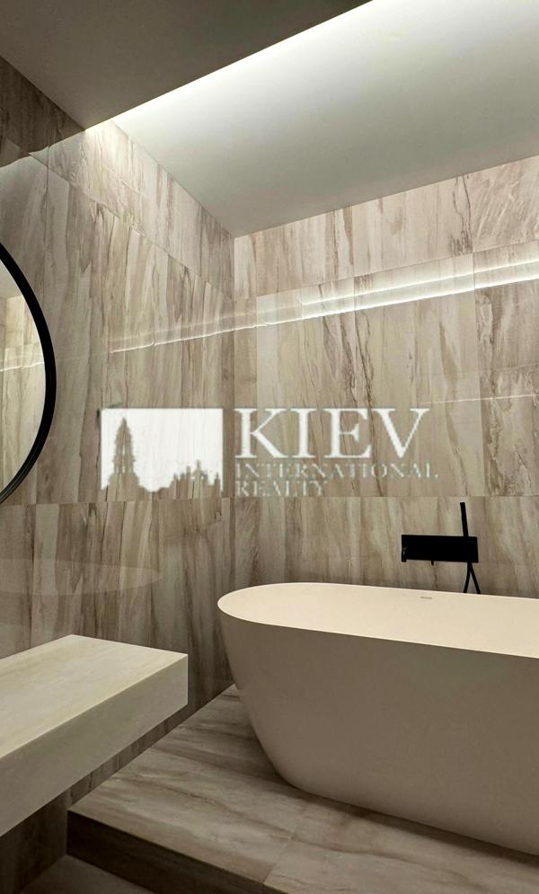 Luxury Duplex Penthouse with Panoramic Dnipro View in Novopecherski Lipki Complex