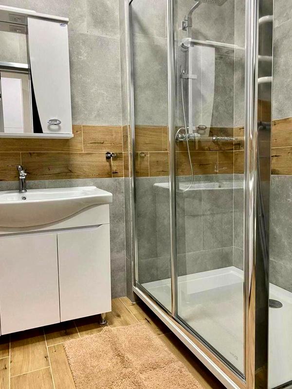 Modern 2-room apartment in Novodvoryansky Complex