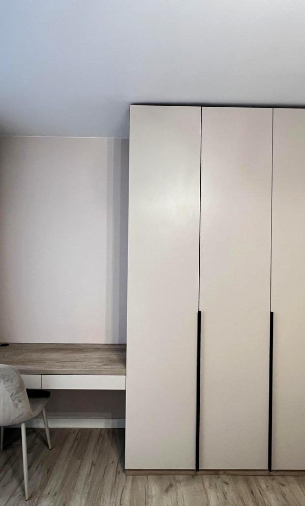 Modern Apartment in Seven Complex with Designer Interior