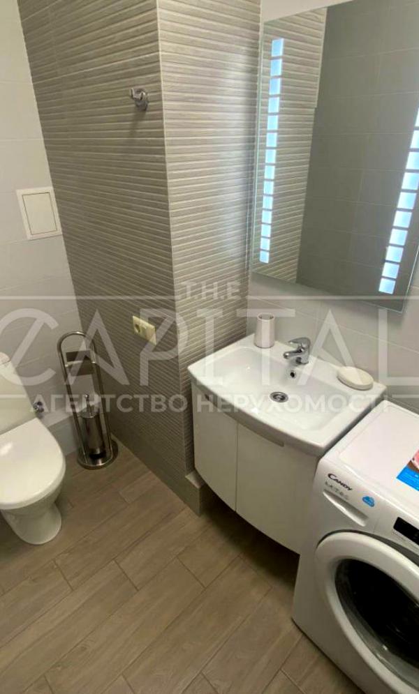 Spacious Rental Apartment in Pechersk District with Modern Amenities