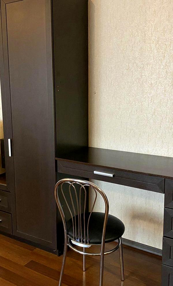 2-Room Apartment near Osokorky Metro with Designer Renovation